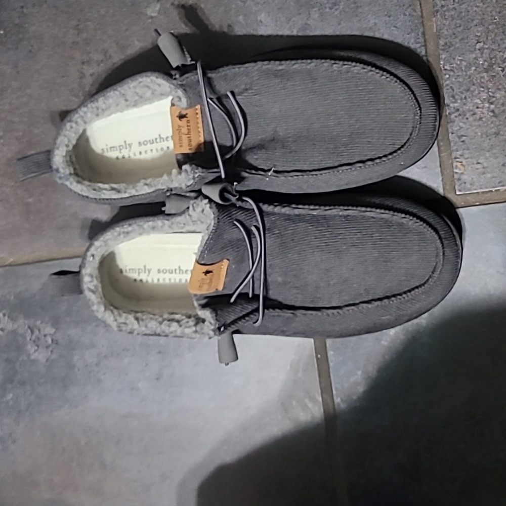 Corduroy Fleece Women's Slip-on Shoes - Gray - by Simply Southern Size 9 - Picture 5 of 6
